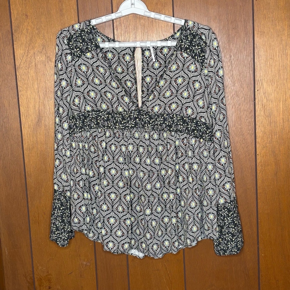 Free People Blouse Womens S Boho Black Peasant Festival Indie Keyhole Streetwear